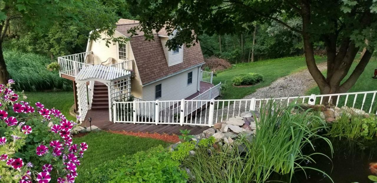 Trickling Waters Retreat Villa Marquette Exterior foto